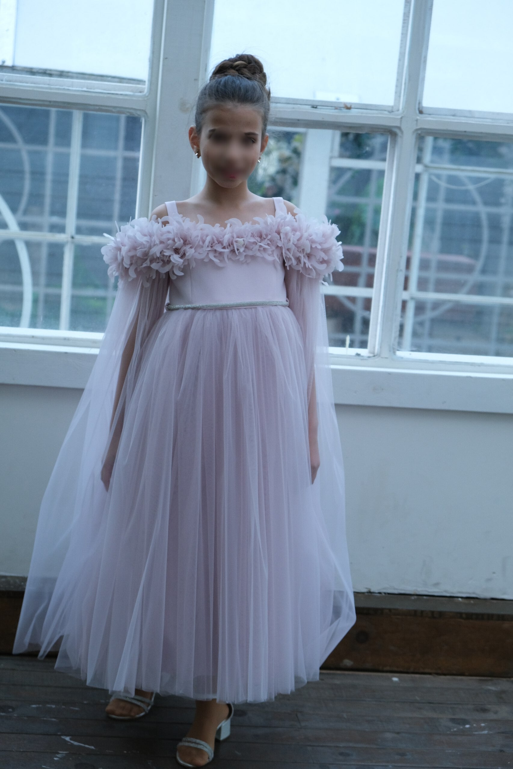 Maxi lilac flower girl dress