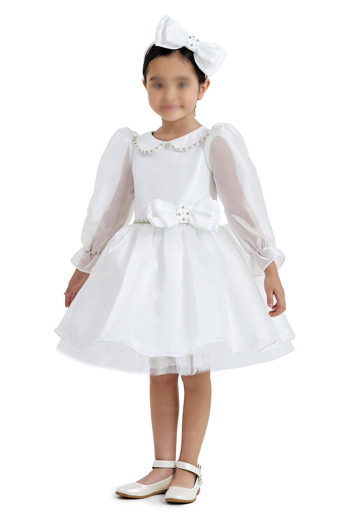 White oraganza full dress