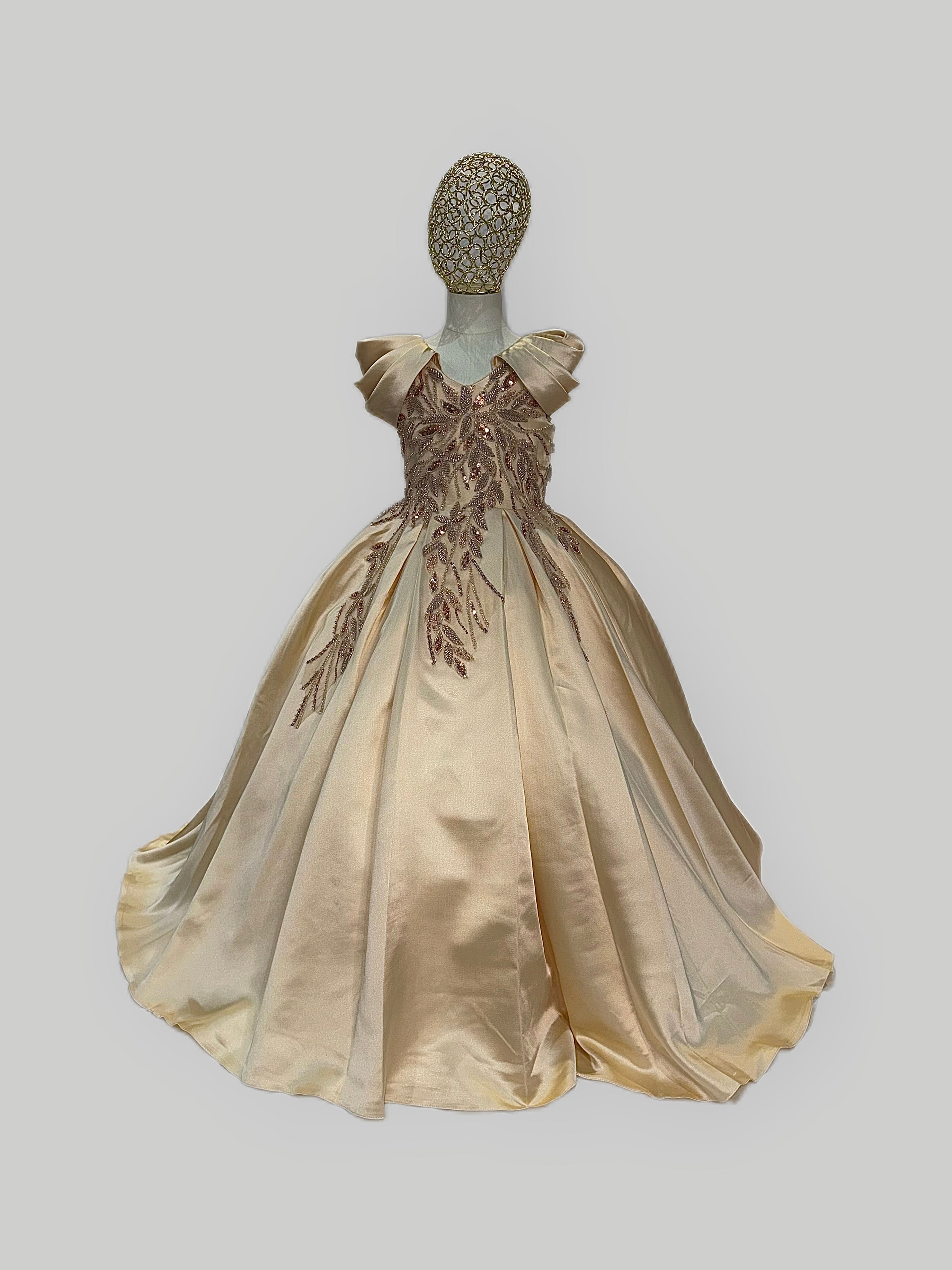 The Linen Veil