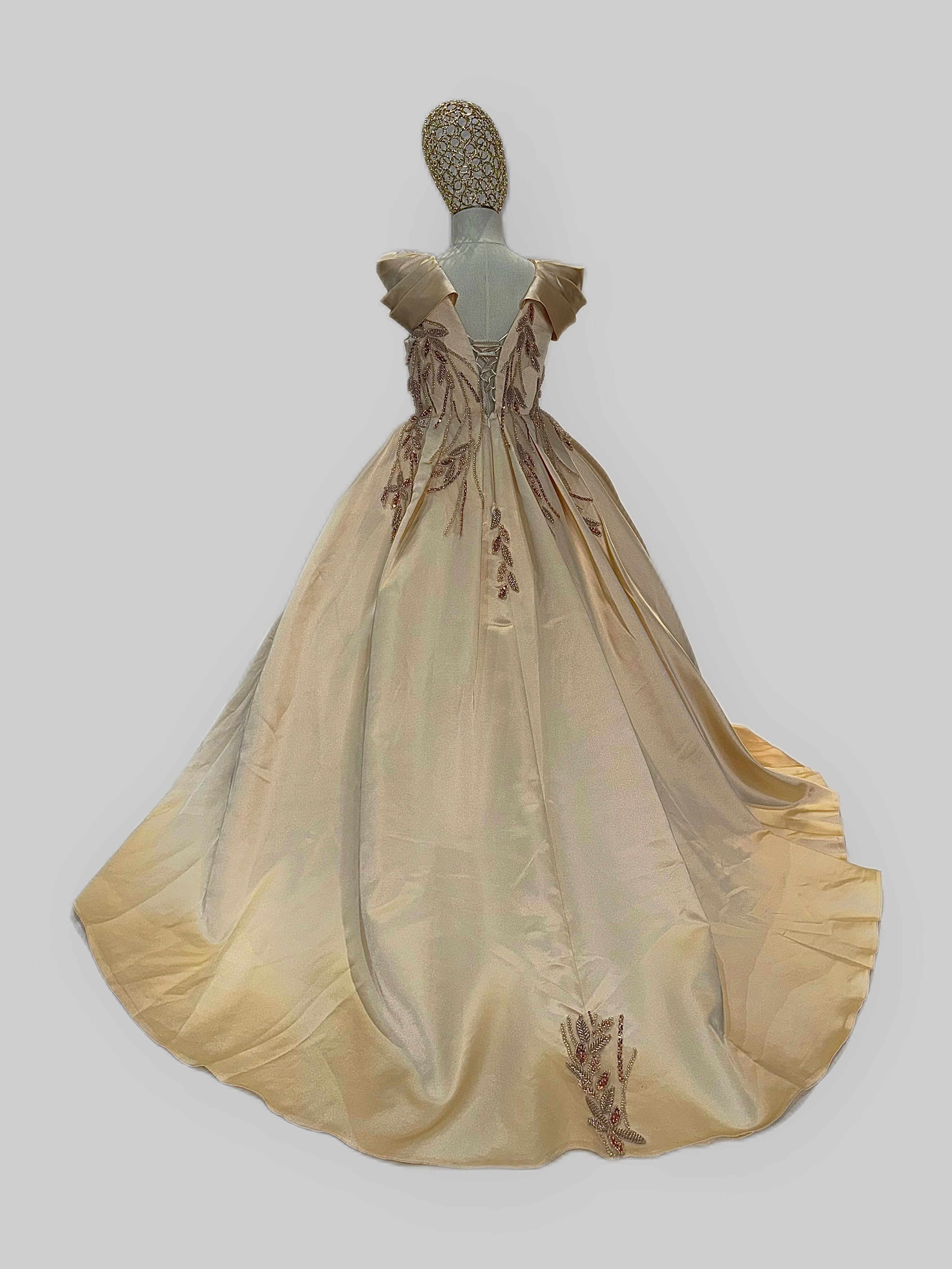The Linen Veil
